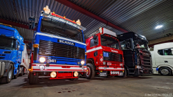 20251019-Tom-Holding-00447